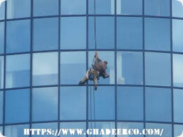 شركة تنظيف واجهات زجاج بالحزام الذهبي